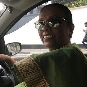 Meet your Posher, Tanya